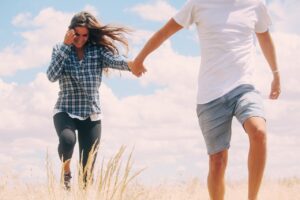静かに過ごせる連休のカップル旅行におすすめの場所は？