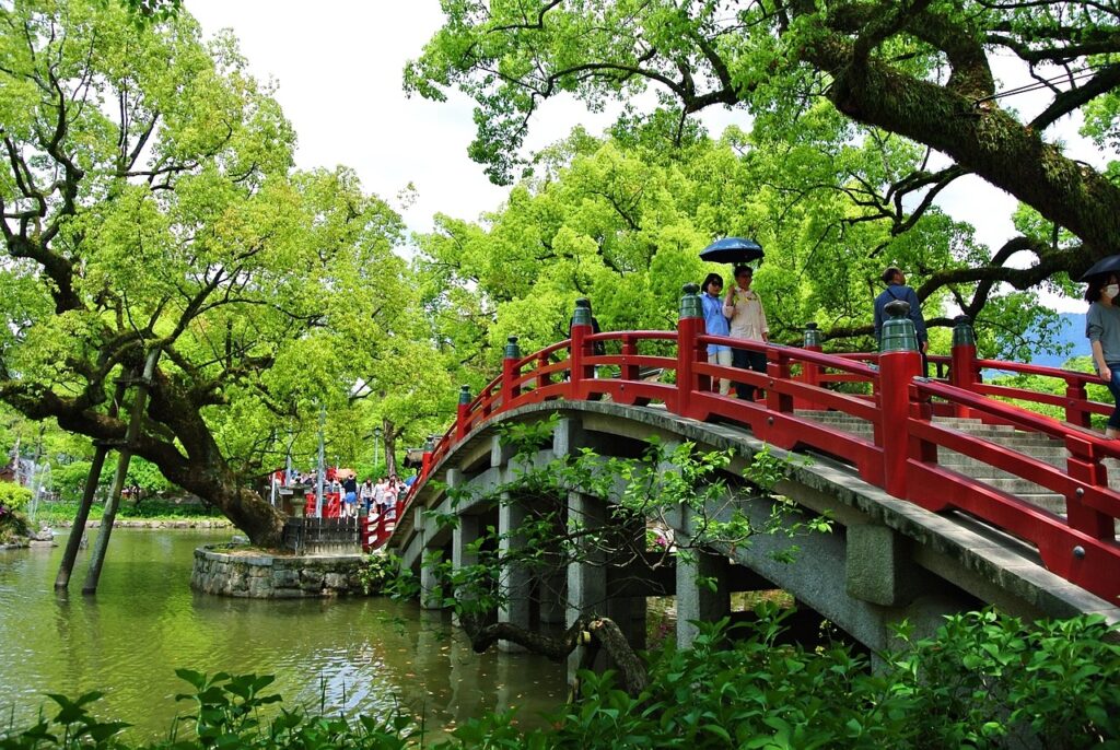 福岡のゴールデンウィークにカップルが混雑しないスポットは？